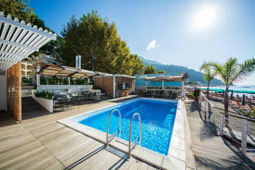 Hotel San Francesco Maiori Exterior foto